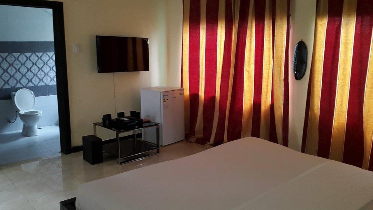 Maryland Guesthouse Monrovia Exterior foto