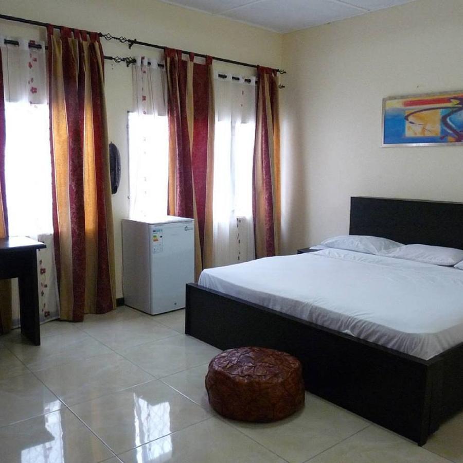 Maryland Guesthouse Monrovia Exterior foto